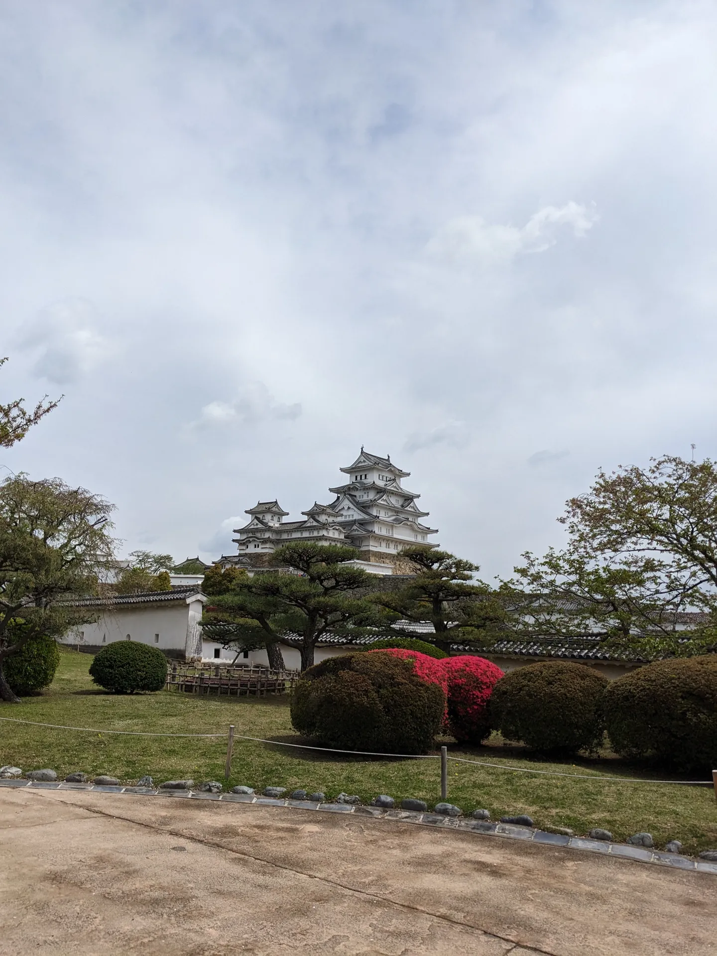 西の丸から振り返った天守群